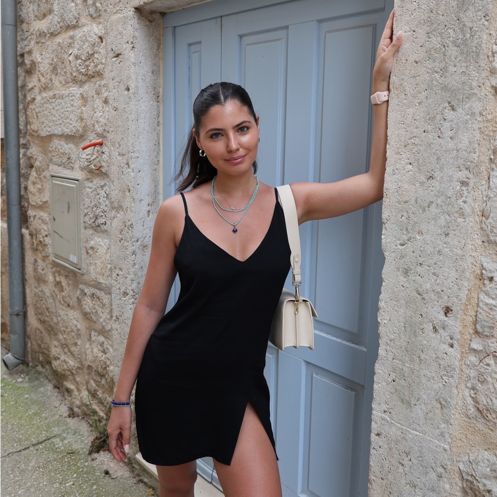 Meet your Posher, Nora